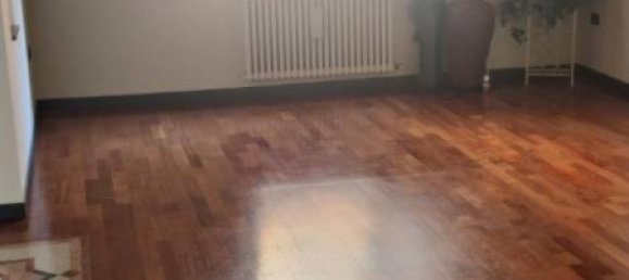 33 Schlafzimmer Villa in Ostiglia, Italy, Nr. 128951 10