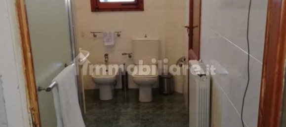 1 bedroom Apartment in Florence, Italy No. 35157 9