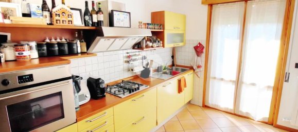 3 bedrooms Villa in Colorno, Italy No. 52361 8