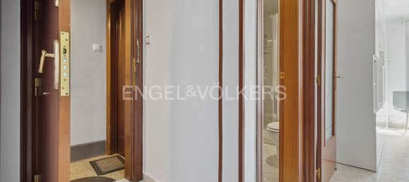 Apartamento de 3 dormitorios en L'Hospitalet de Llobregat, Spain No. 172274 11