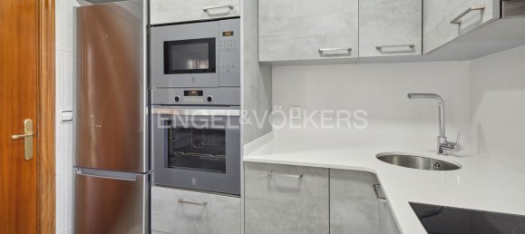 Apartamento de 3 dormitorios en L'Hospitalet de Llobregat, Spain No. 172274 5
