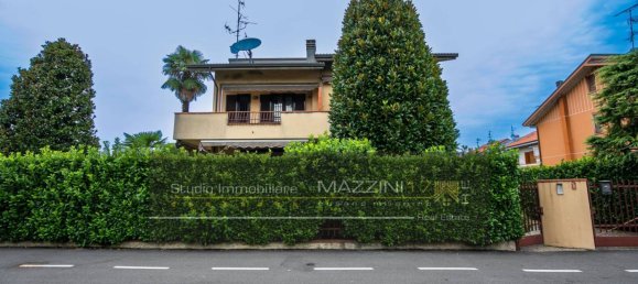 2 غرف نوم فيلا في Paderno Dugnano, Italy رقم 345655 43