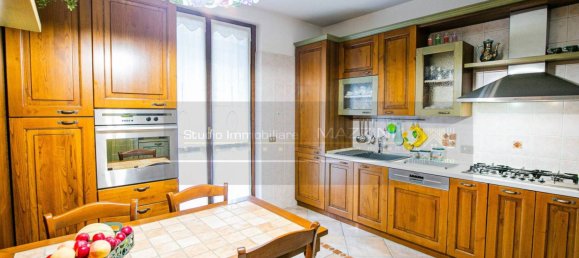 2 غرف نوم فيلا في Paderno Dugnano, Italy رقم 345655 10