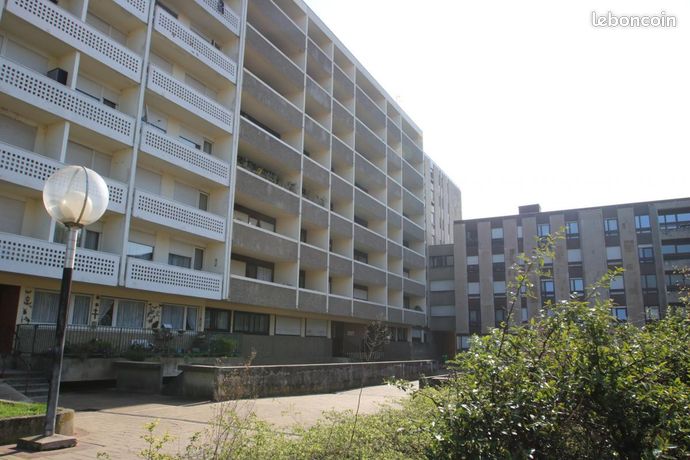 Apartamento de 3 dormitorios en Metz, France No. 307703