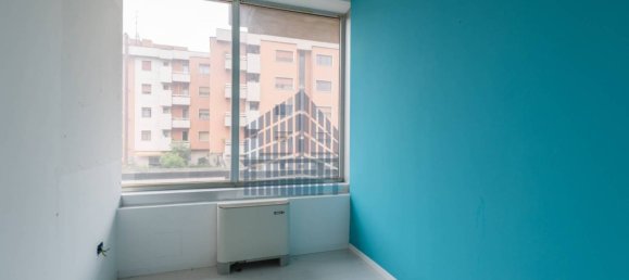 5 rooms Office in Brescia, Italy No. 318851 11
