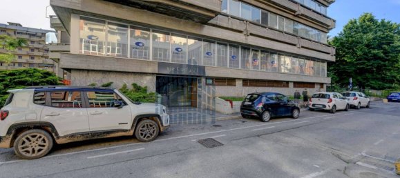 5 rooms Office in Brescia, Italy No. 318851 3