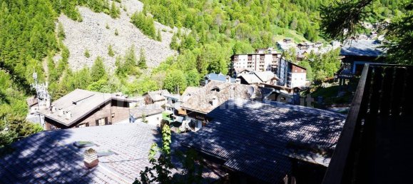 3 Schlafzimmer Wohnung in Valtournenche, Italy, Nr. 348506 28