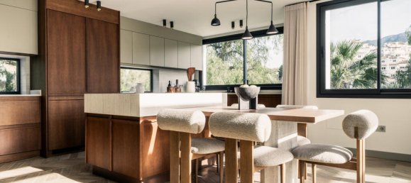 5 bedrooms Villa in Marbella, Spain No. 71363 30