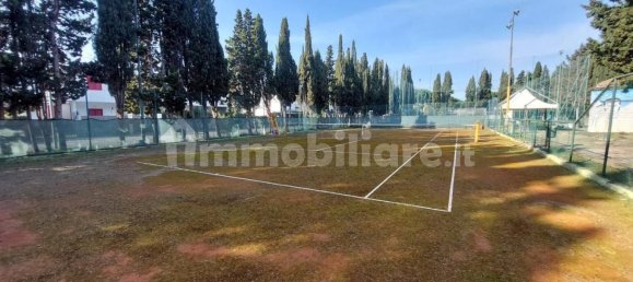 2700m² Commercial property in Martinsicuro, Italy No. 343139 13