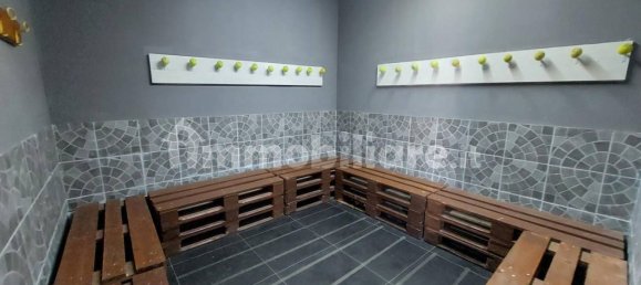 2700m² Commercial property in Martinsicuro, Italy No. 343139 7