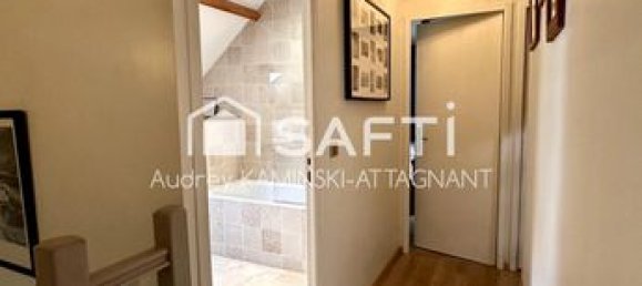 3 Schlafzimmer Haus in Grisy-les-Platres, France, Nr. 361445 12