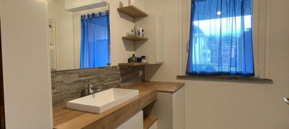 2 rooms Apartment in Lecco, Italy No. 94061 7