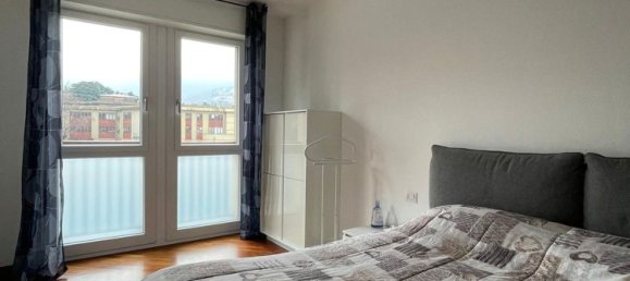 2 rooms Apartment in Lecco, Italy No. 94061 4