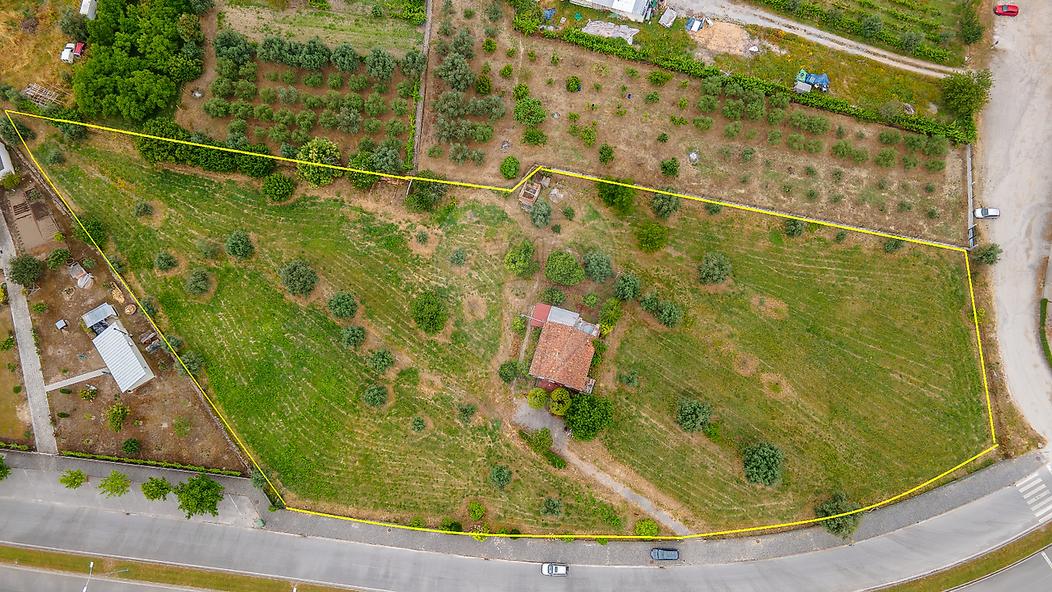 2 bedrooms Land in Tondela, Portugal No. 269942