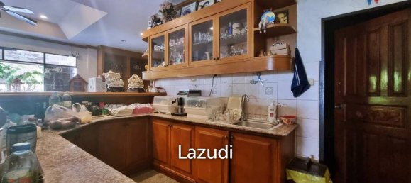 8 bedrooms Cafe / restaurant in Pattaya, Thailand No. 13155 11