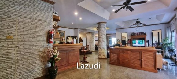 8 bedrooms Cafe / restaurant in Pattaya, Thailand No. 13155 2