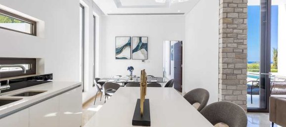 3 bedrooms Villa in Pegeia, Cyprus No. 13668 11