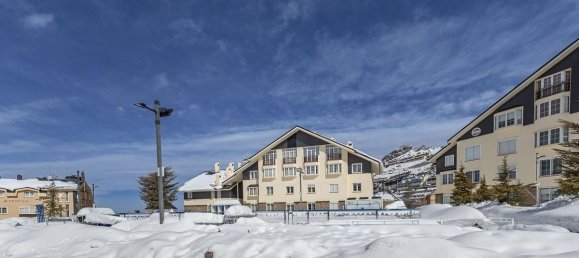 2 bedrooms Apartment in Sierra Nevada, Spain No. 83121 36