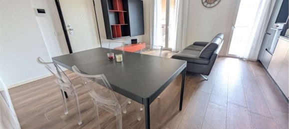 2 bedrooms Apartment in Osio Sopra, Italy No. 338614 9