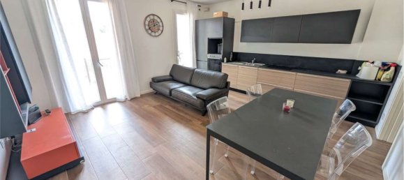 2 bedrooms Apartment in Osio Sopra, Italy No. 338614 10
