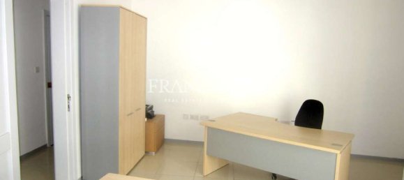 Oficina en Sliema, Malta 55 m² No. 12910 11