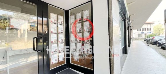 3 rooms Apartment in Vedano al Lambro, Italy No. 2713 3