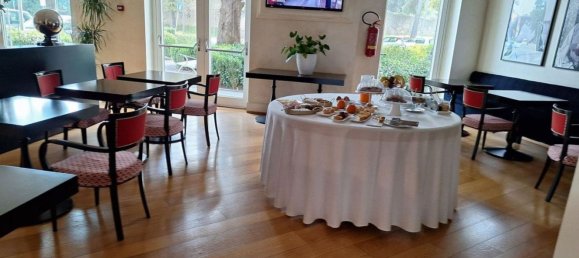 Edificio en Fano, Italy 760 m² No. 372517 16