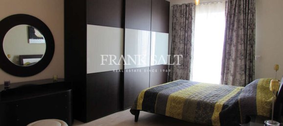 3 bedrooms Penthouse in Sliema, Malta No. 3984 10