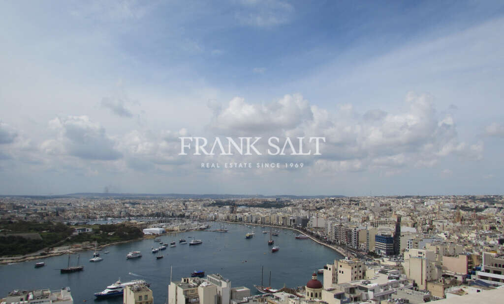 3 bedrooms Penthouse in Sliema, Malta No. 3984