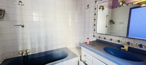 2 bedrooms Apartment in Marseille, France No. 339648 7