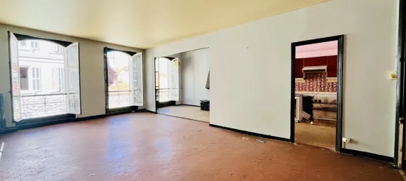 2 bedrooms Apartment in Marseille, France No. 339648 2