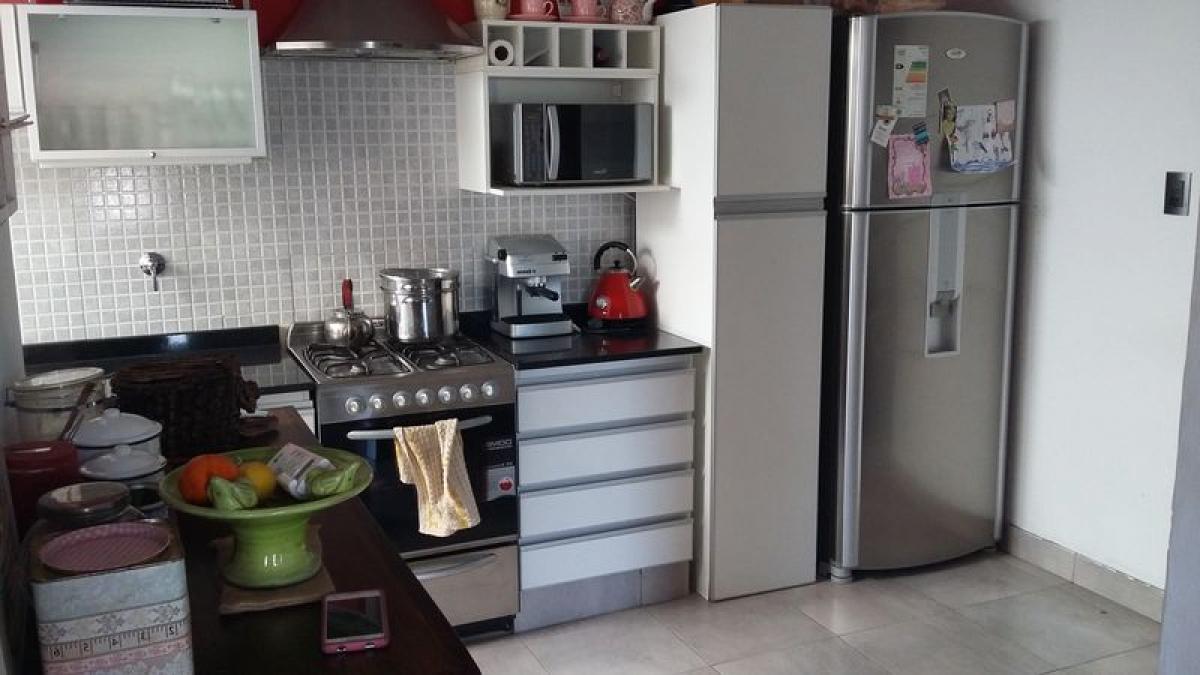 Дом с 2 спальнями в Буэнос-Айрес, Аргентина № 100097