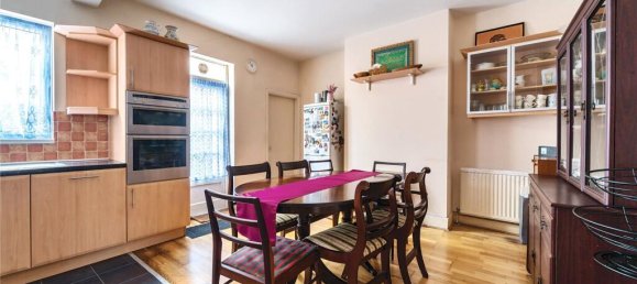 3 bedrooms House in Shepherds Bush, United Kingdom No. 12187 9