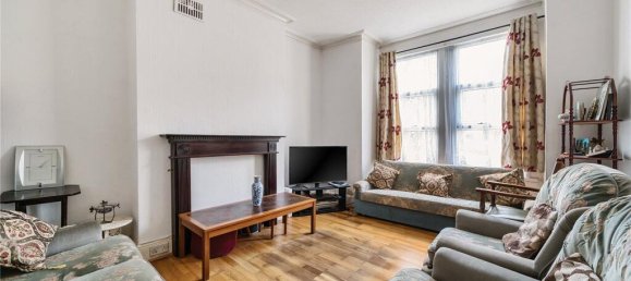 3 bedrooms House in Shepherds Bush, United Kingdom No. 12187 4
