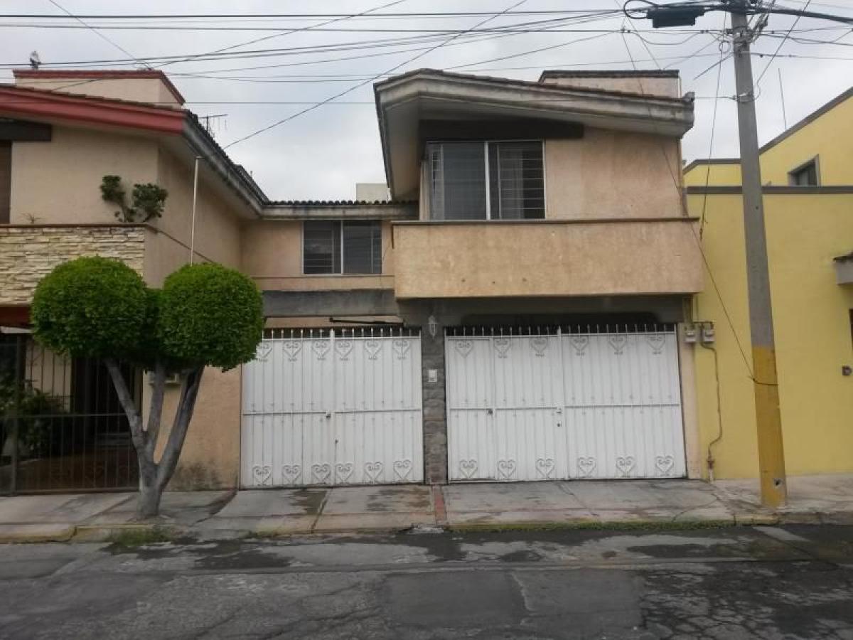 Дом с 3 спальнями в Пуэбла, Мексика № 146127