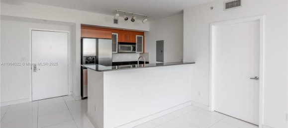 2 غرف نوم عقار تجاري في Miami, الولايات المتحدة رقم 614487 20