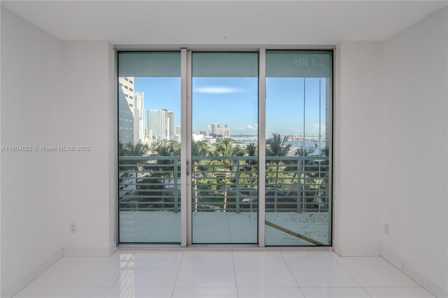2 غرف نوم عقار تجاري في Miami, الولايات المتحدة رقم 614487