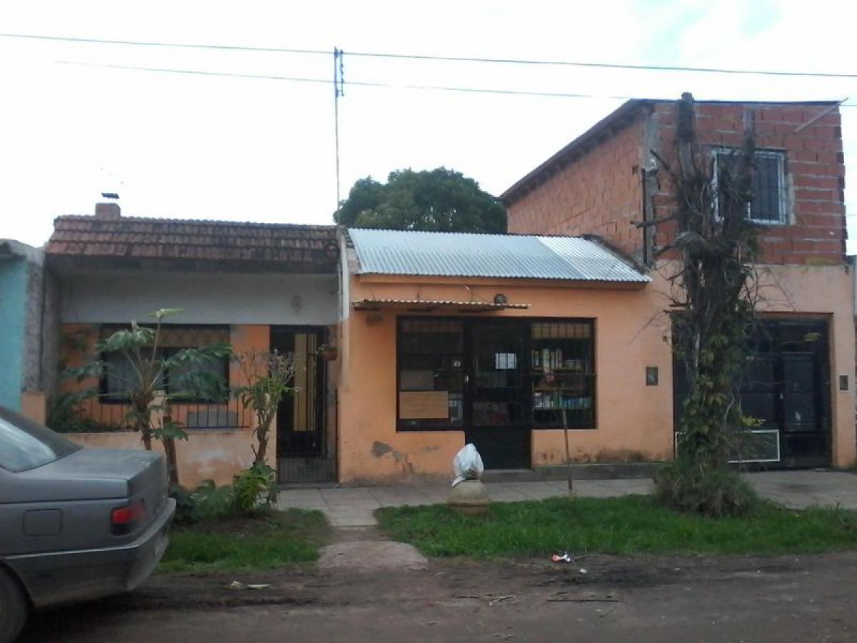 2 bedrooms House in Escobar, Argentina No. 51154