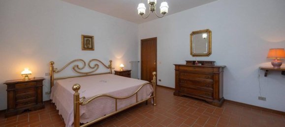 7 rooms House in Cortona, Italy No. 29655 28