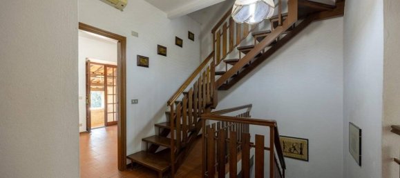 7 rooms House in Cortona, Italy No. 29655 30