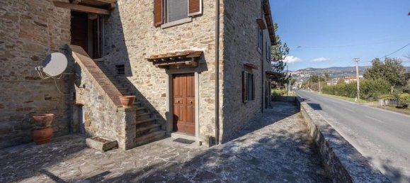 7 rooms House in Cortona, Italy No. 29655 6