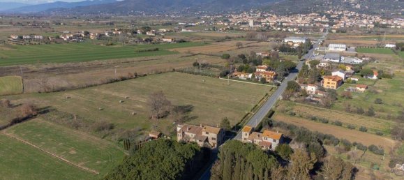 7 rooms House in Cortona, Italy No. 29655 9