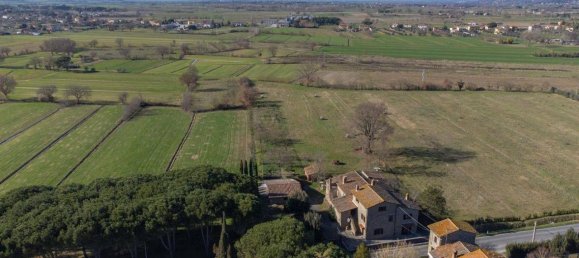 7 rooms House in Cortona, Italy No. 29655 10