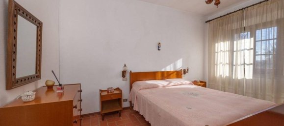 7 rooms House in Cortona, Italy No. 29655 33