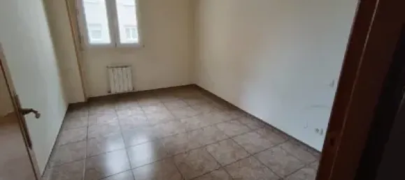 Apartamento de 4 dormitorios en Palencia, Spain No. 75474 6