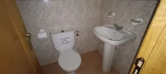 Apartamento de 4 dormitorios en Palencia, Spain No. 75474 8