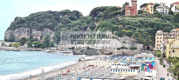 Penthouse T3 em Celle Ligure, Italy N.º 279883 12