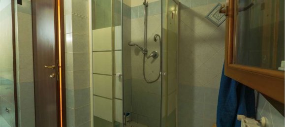 6 rooms House in San Prospero, Italy No. 221638 2