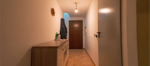 6 rooms House in San Prospero, Italy No. 221638 6