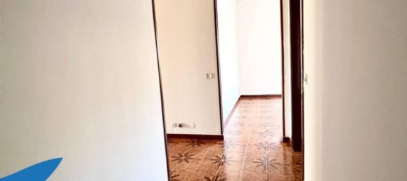 4 rooms Apartment in Palermo, Italy No. 274859 2